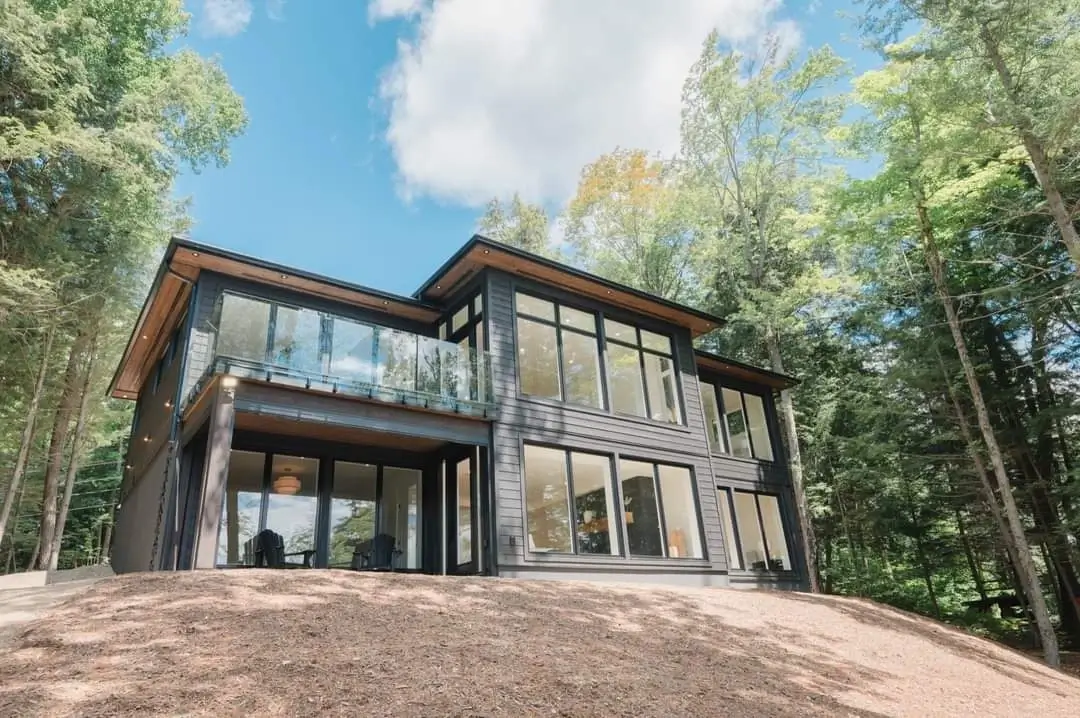 Custom Cottage in Muskoka Ontario